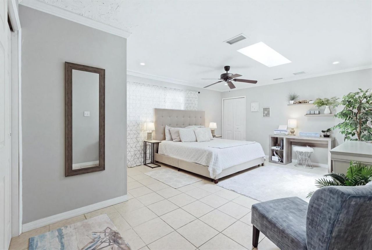 3818 Buckeye Circle, Sarasota, FL 34232 Photo