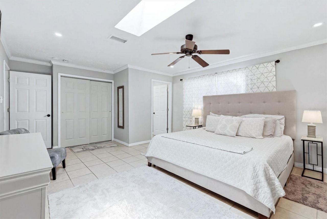 3818 Buckeye Circle, Sarasota, FL 34232 Photo