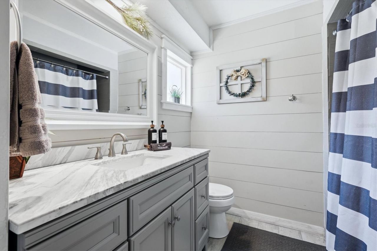 3818 Buckeye Circle, Sarasota, FL 34232 Photo