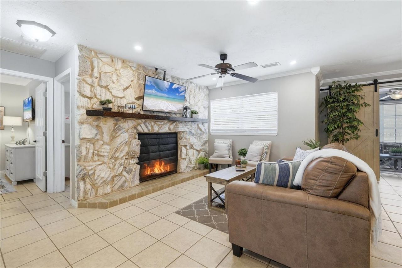 3818 Buckeye Circle, Sarasota, FL 34232 Photo