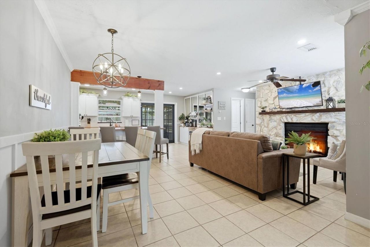 3818 Buckeye Circle, Sarasota, FL 34232 Photo