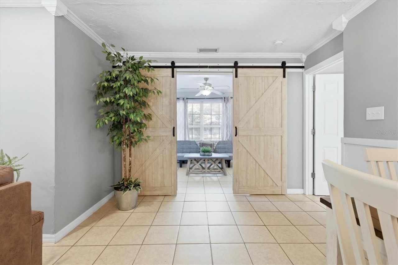 3818 Buckeye Circle, Sarasota, FL 34232 Photo