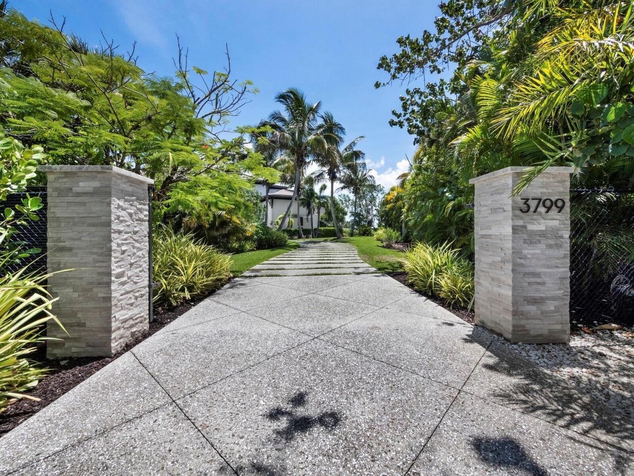 3799 Flamingo Avenue, Sarasota, FL 34242 Photo