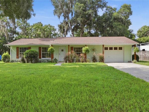 2020 LEMON STREET , DELAND, FL 32720