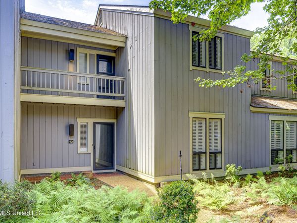 42 Eastbrooke Street, Jackson, MS 39216
