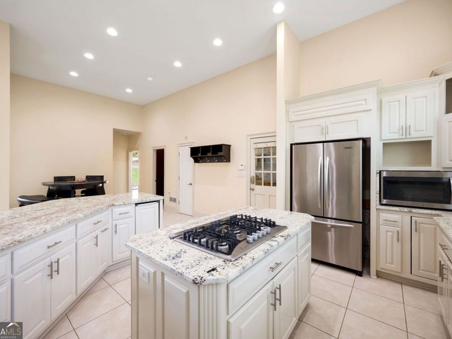 Property Image 27