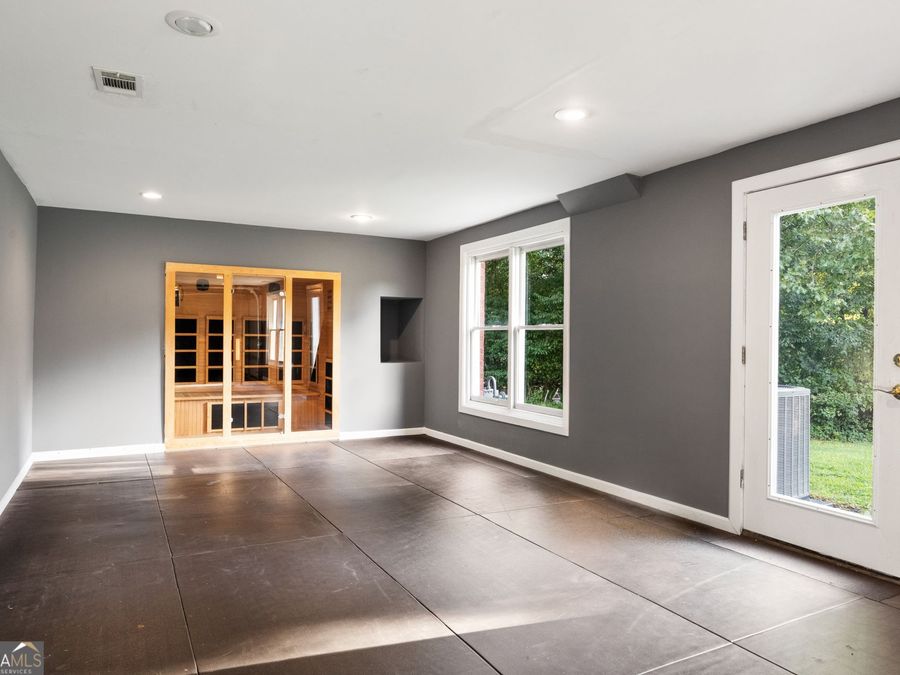 Property Image 76