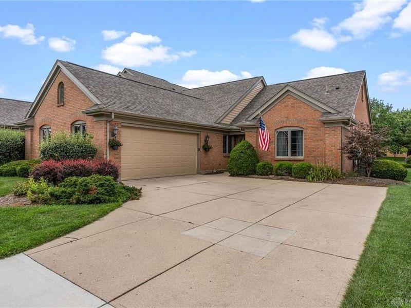 7015 Rosecliff Place, Miami Township, OH 45459 Photo 2