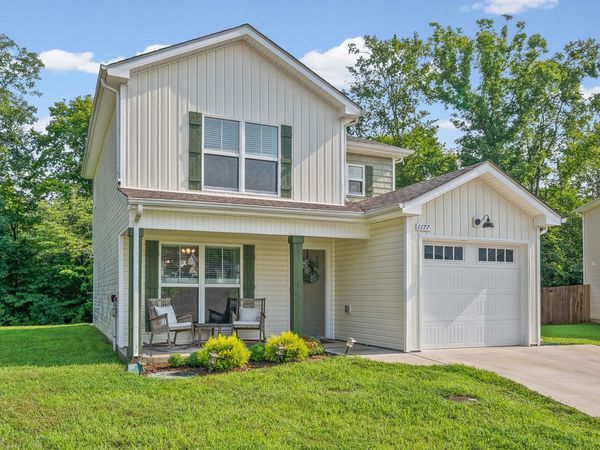 1177 Cottonwood Drive , Clarksville, TN 37040