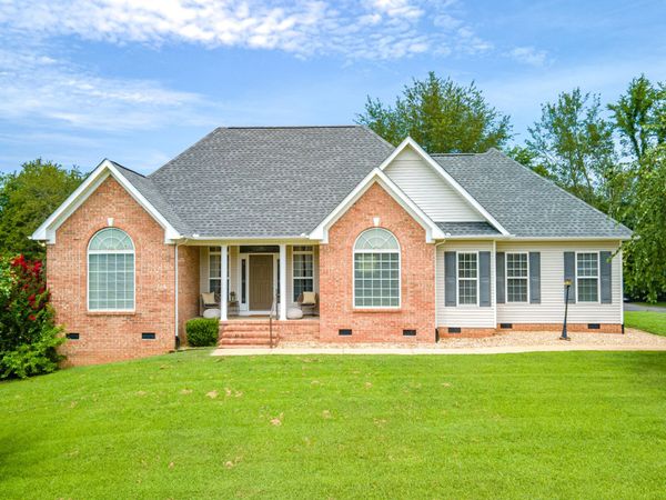 4424 Megan Trl , Culleoka, TN 38451