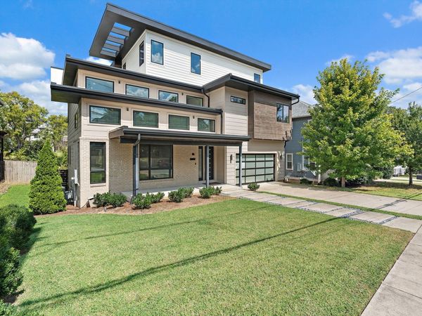 1002 W Grove Ave , Nashville, TN 37203