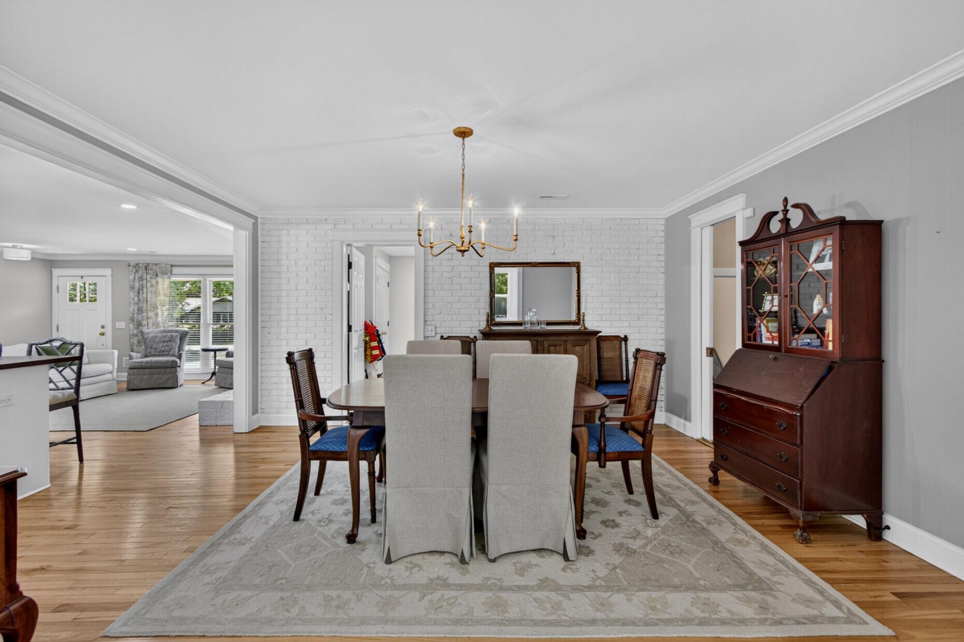 114 Reynolds Road Photo 16