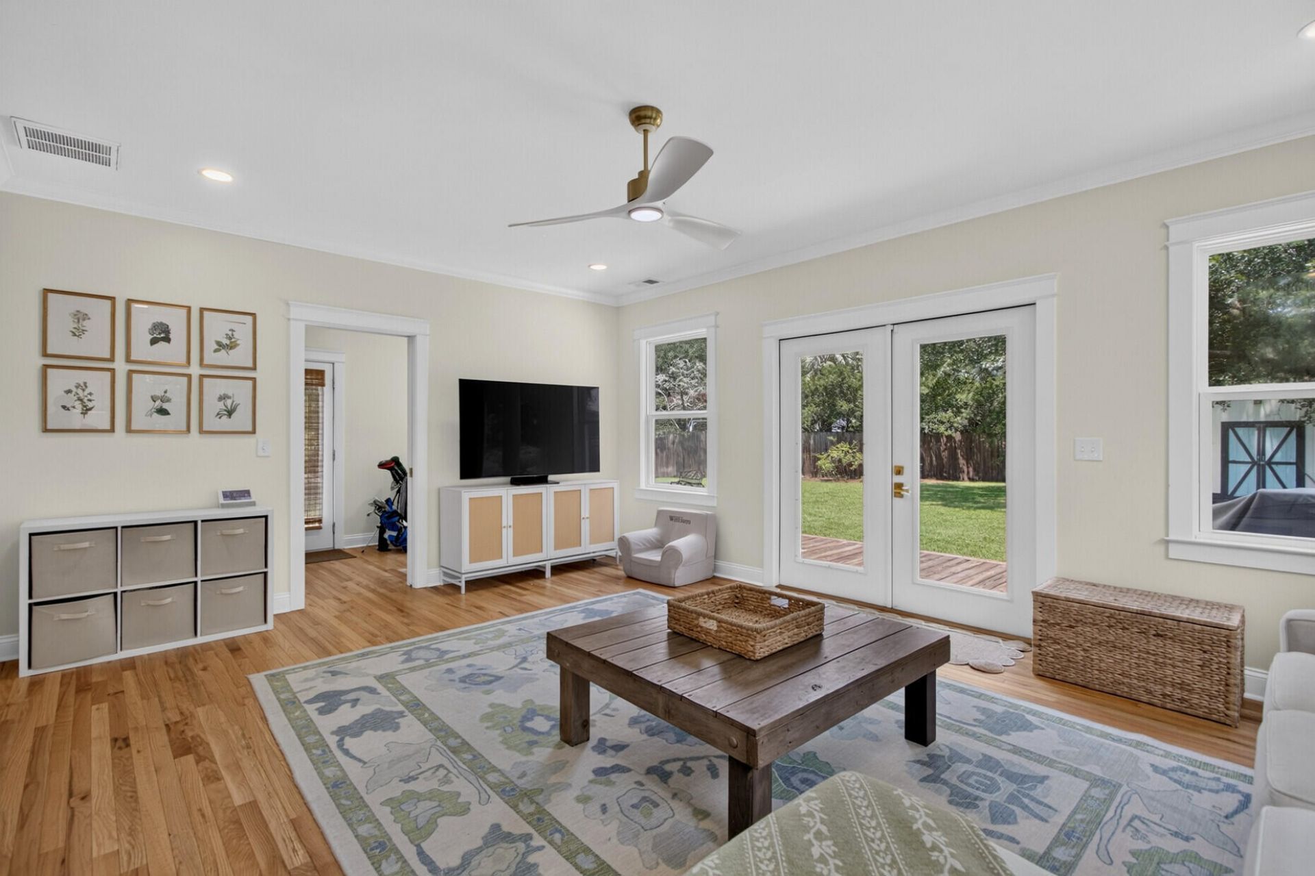 114 Reynolds Road Photo 18