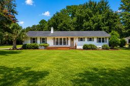 114 Reynolds Road photo 4