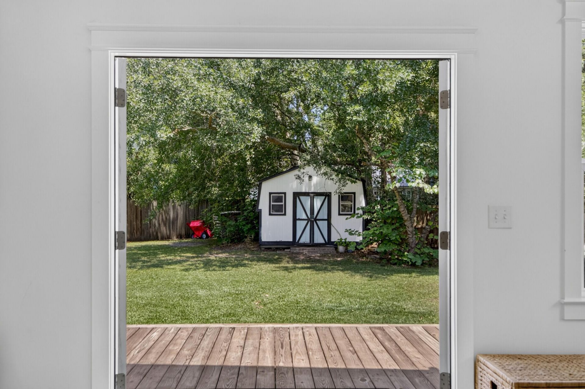 114 Reynolds Road Photo 36