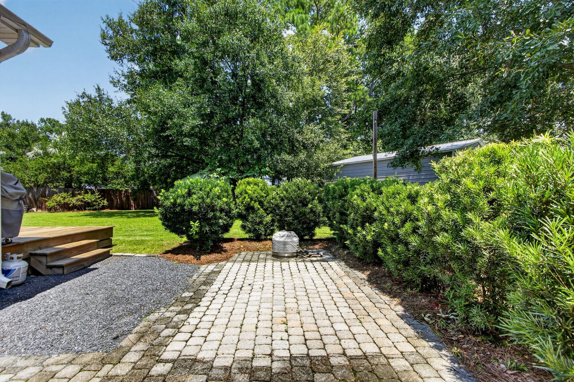 114 Reynolds Road Photo 37