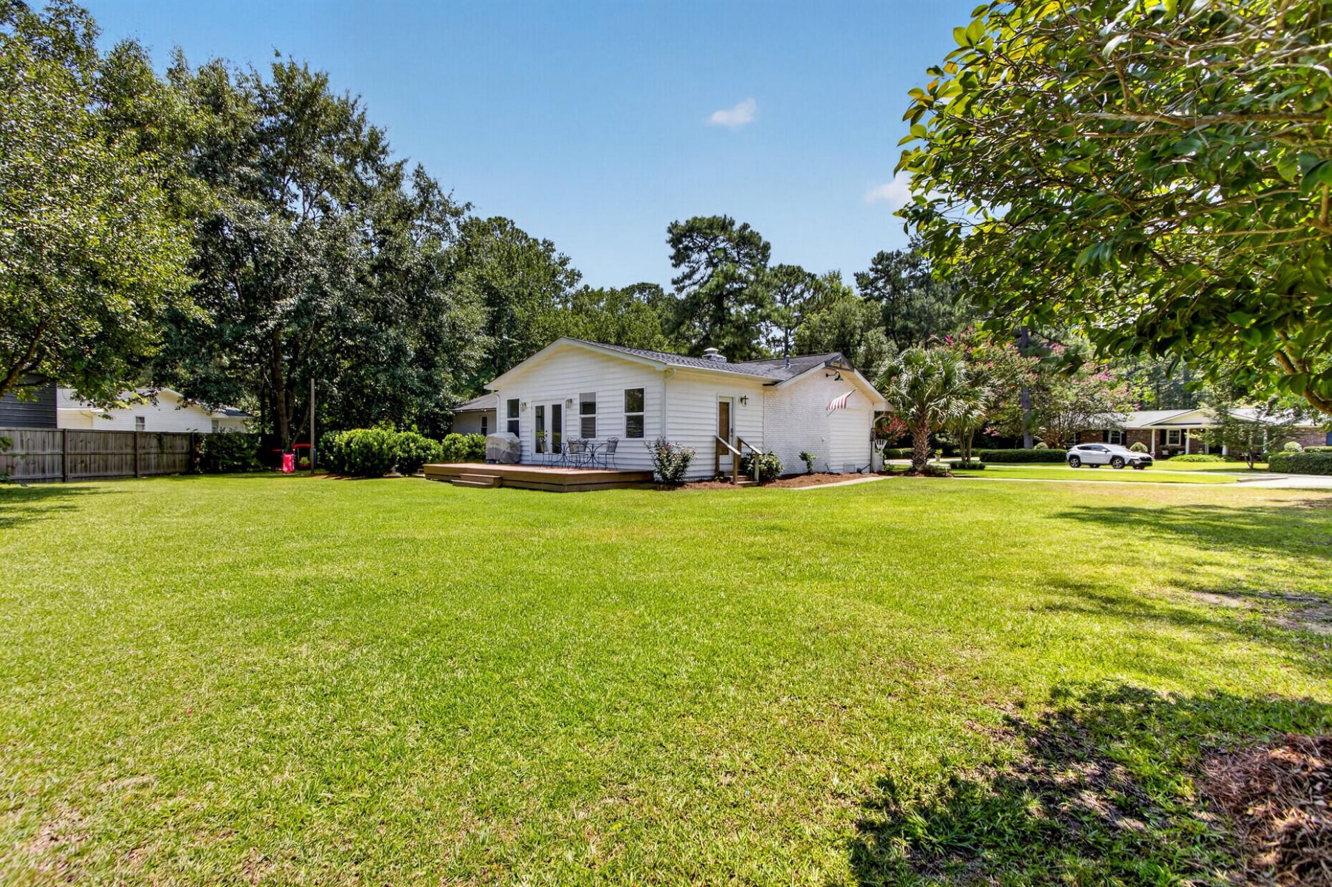 114 Reynolds Road Photo 40