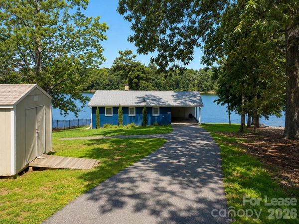 7750 Anglers Way , Sherrills Ford, NC 28673