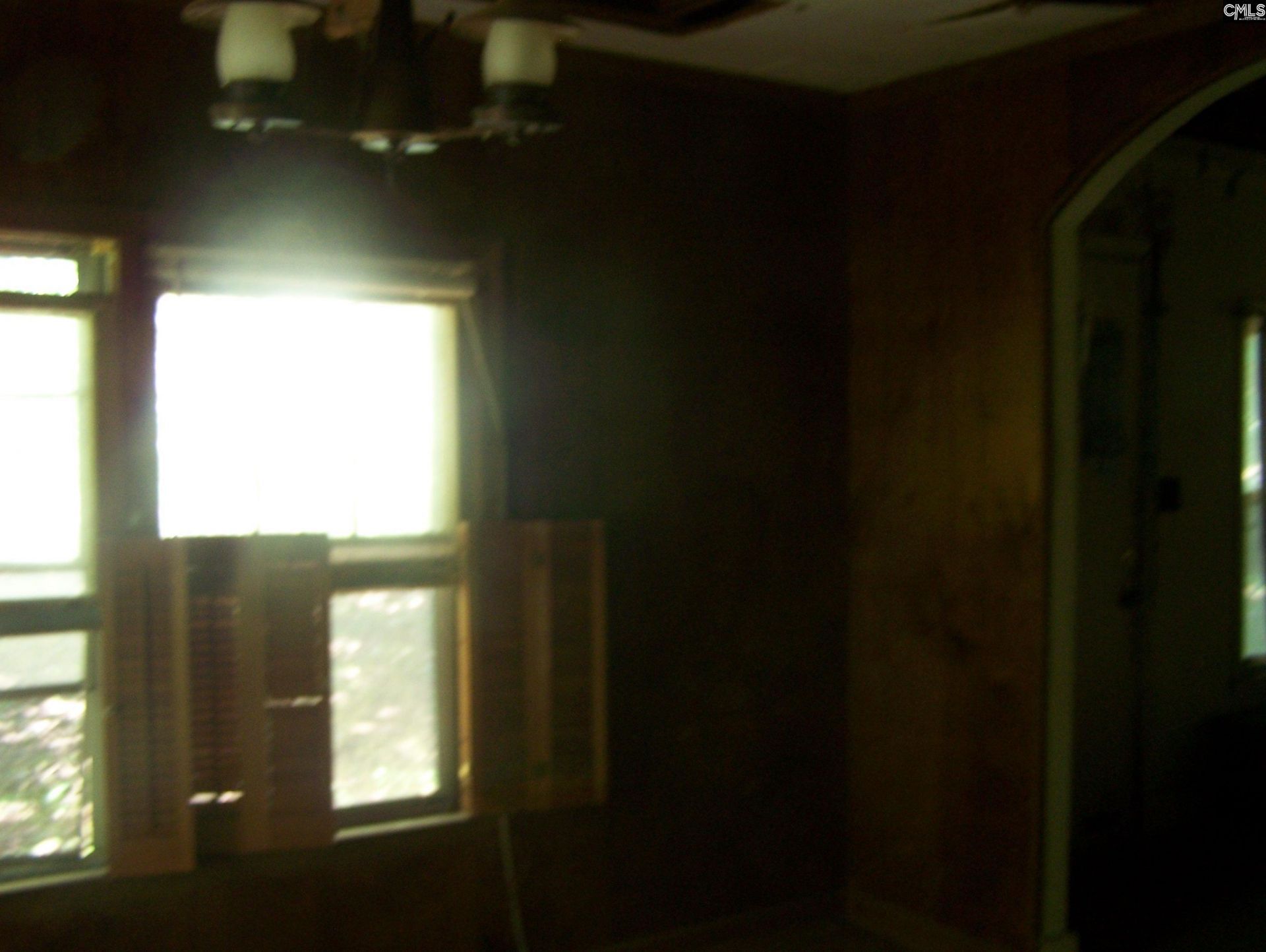 802 Hudson Street  Photo 5
