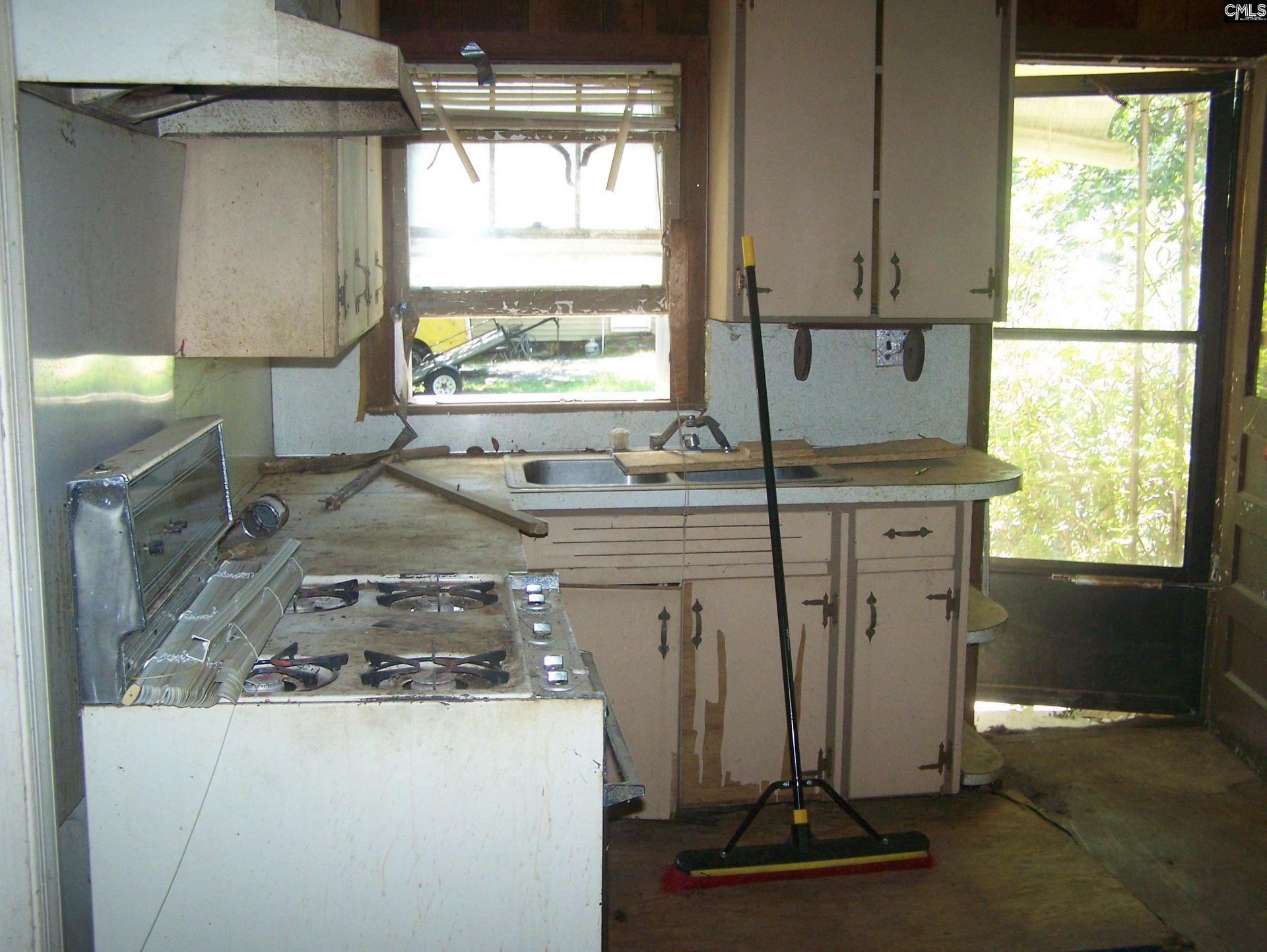 802 Hudson Street  Photo 9
