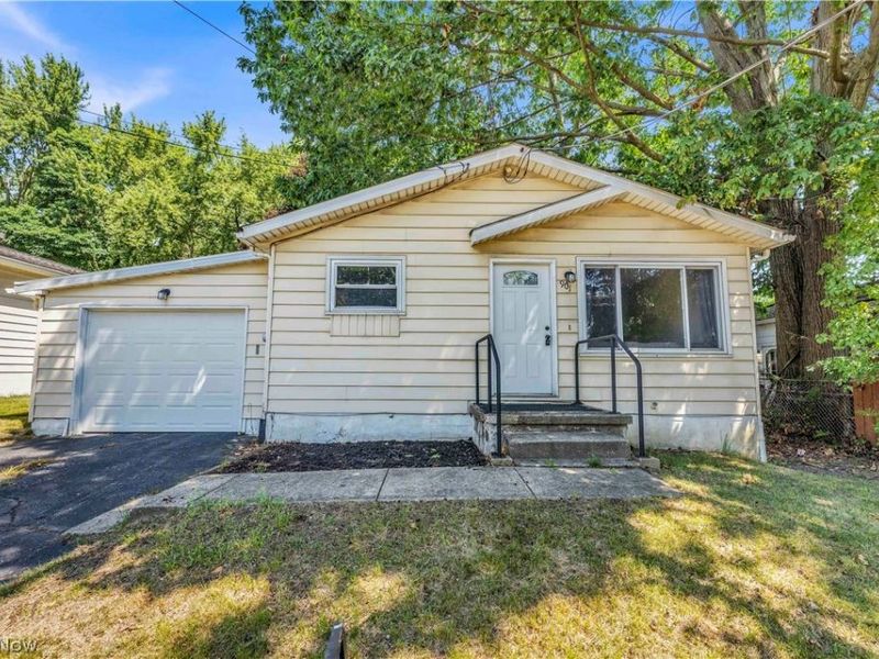 901 Jean Avenue , Akron, OH 44310 Photo 1