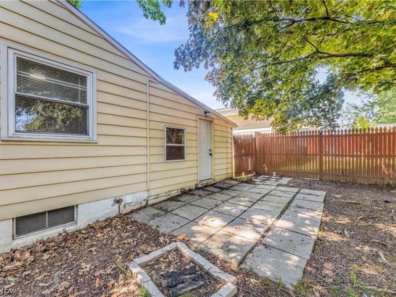 901 Jean Avenue, Akron, OH 44310 Photo 18