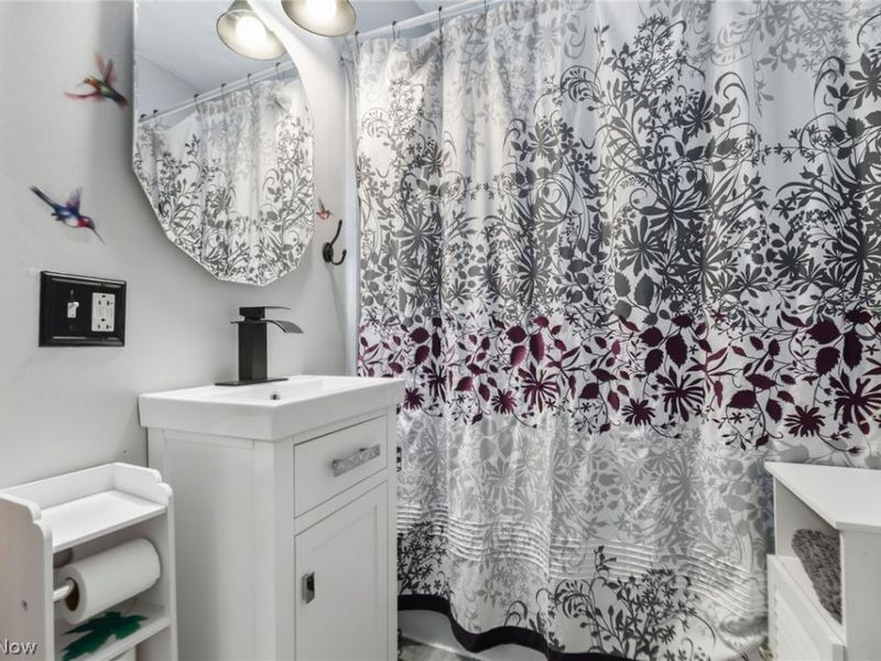 561 Mansfield Lucas Road, Mansfield, OH 44907 Photo 16
