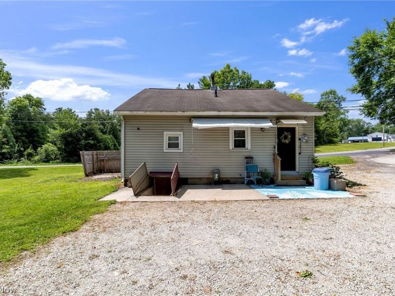561 Mansfield Lucas Road, Mansfield, OH 44907 Photo 2