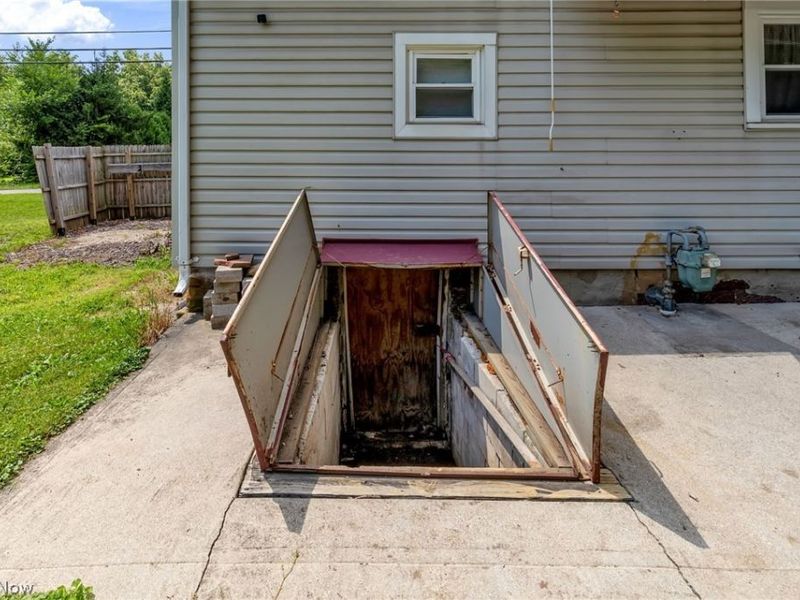 561 Mansfield Lucas Road, Mansfield, OH 44907 Photo 38