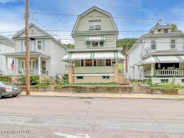 31 Railroad Street, Glen Lyon, PA 18617
