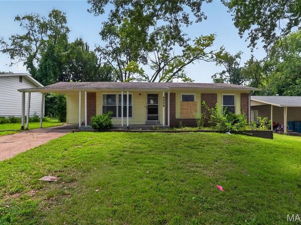 8428 Jacklin Avenue , Hazelwood, MO 63042