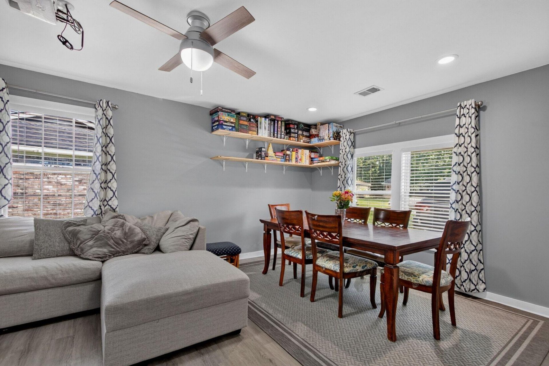 105 Beatrice Lane Photo 10