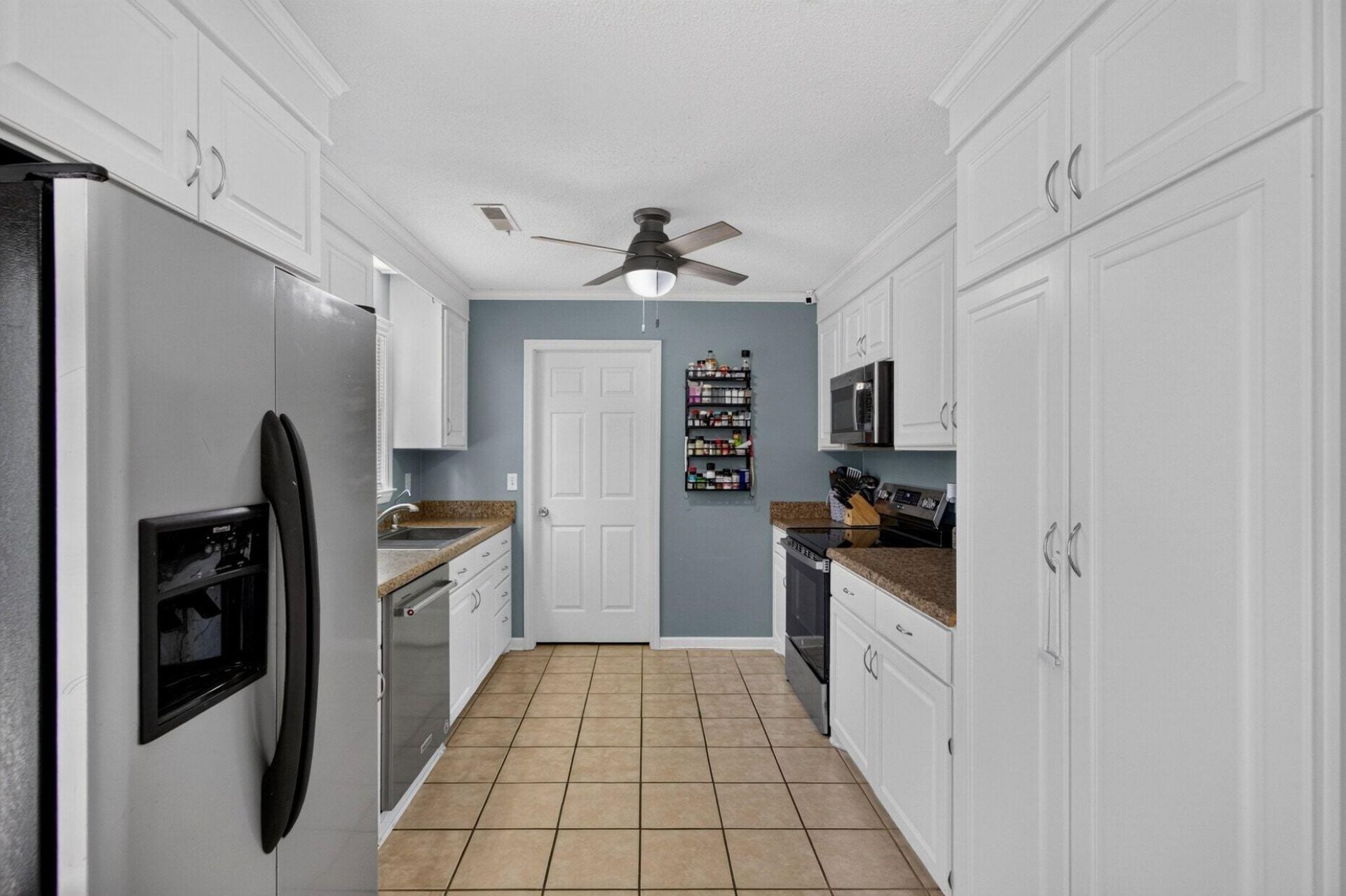 105 Beatrice Lane Photo 14
