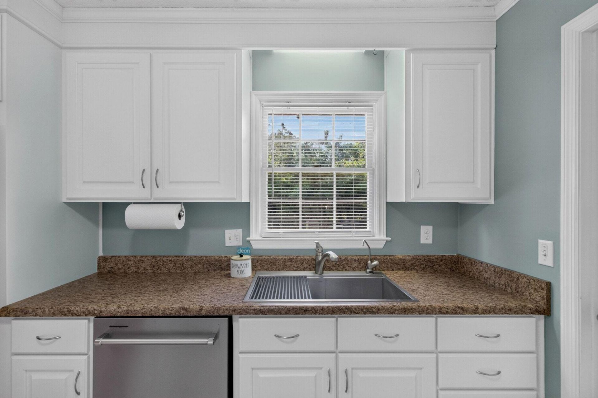 105 Beatrice Lane Photo 18