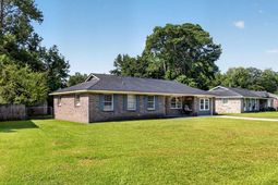 105 Beatrice Lane photo 4