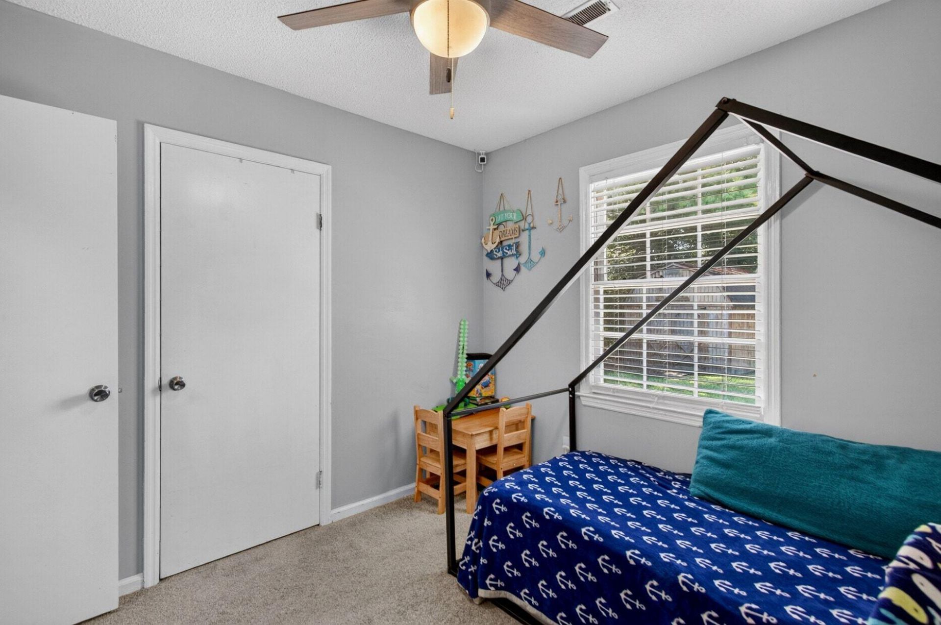 105 Beatrice Lane Photo 30