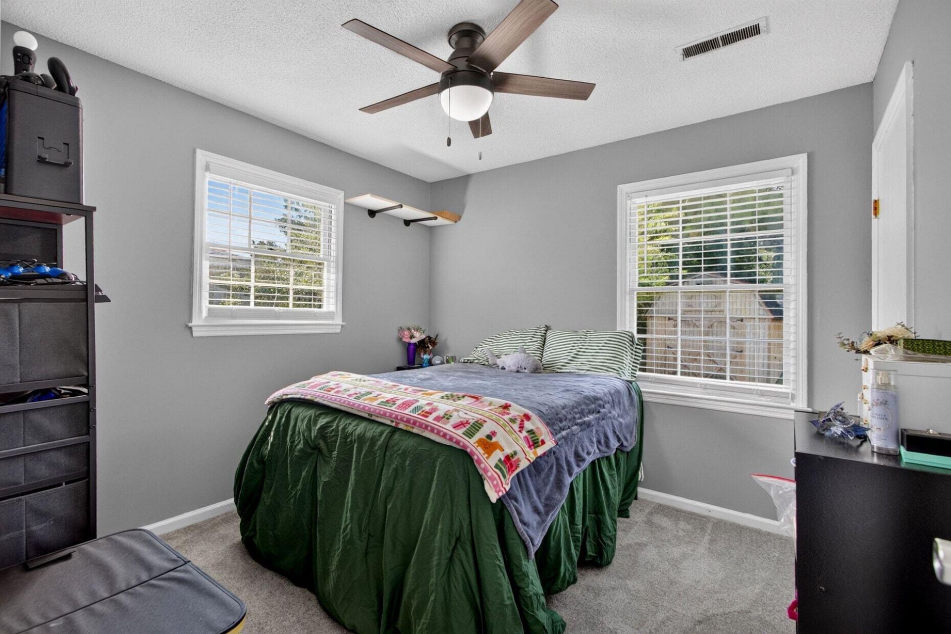 105 Beatrice Lane Photo 32