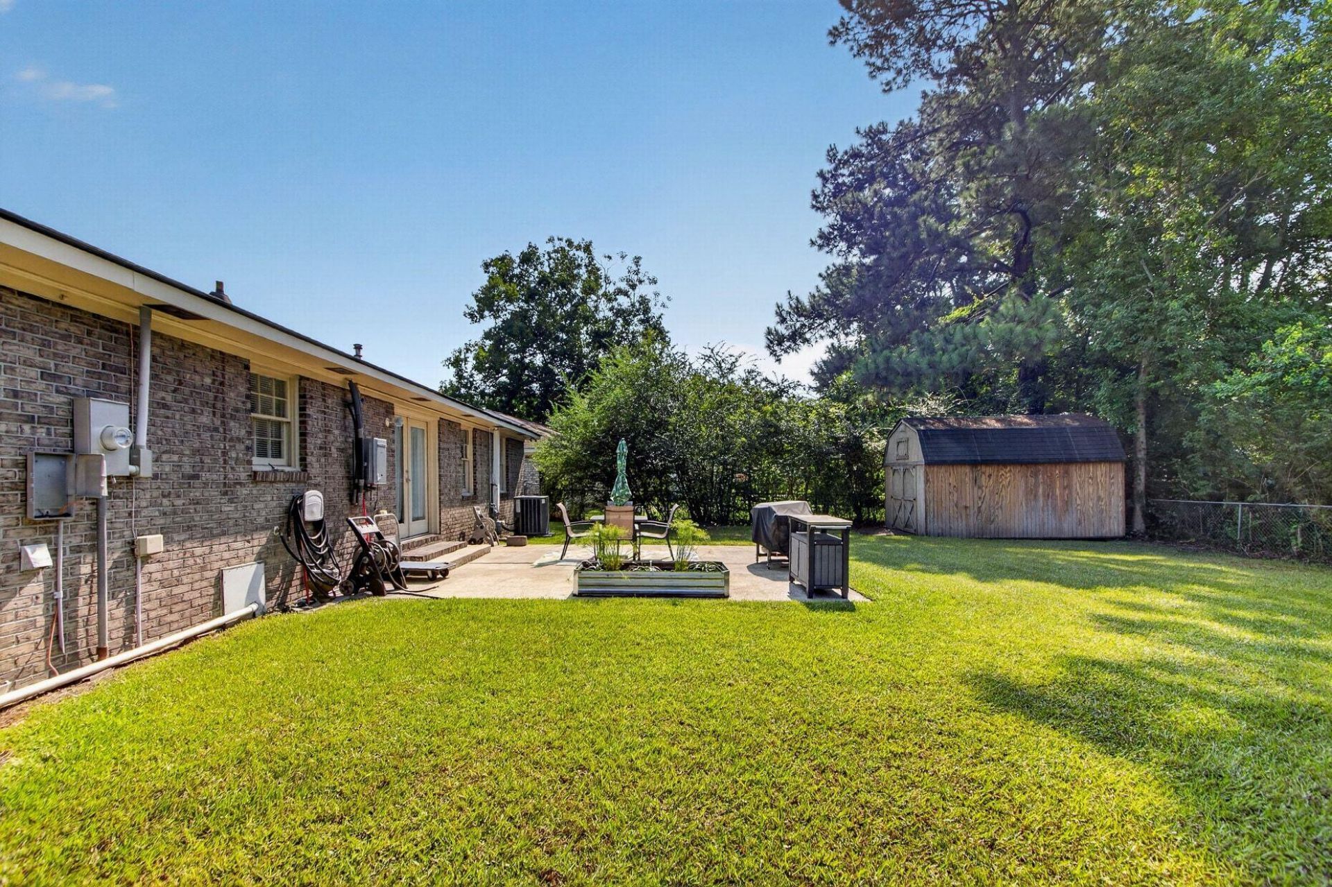 105 Beatrice Lane Photo 35