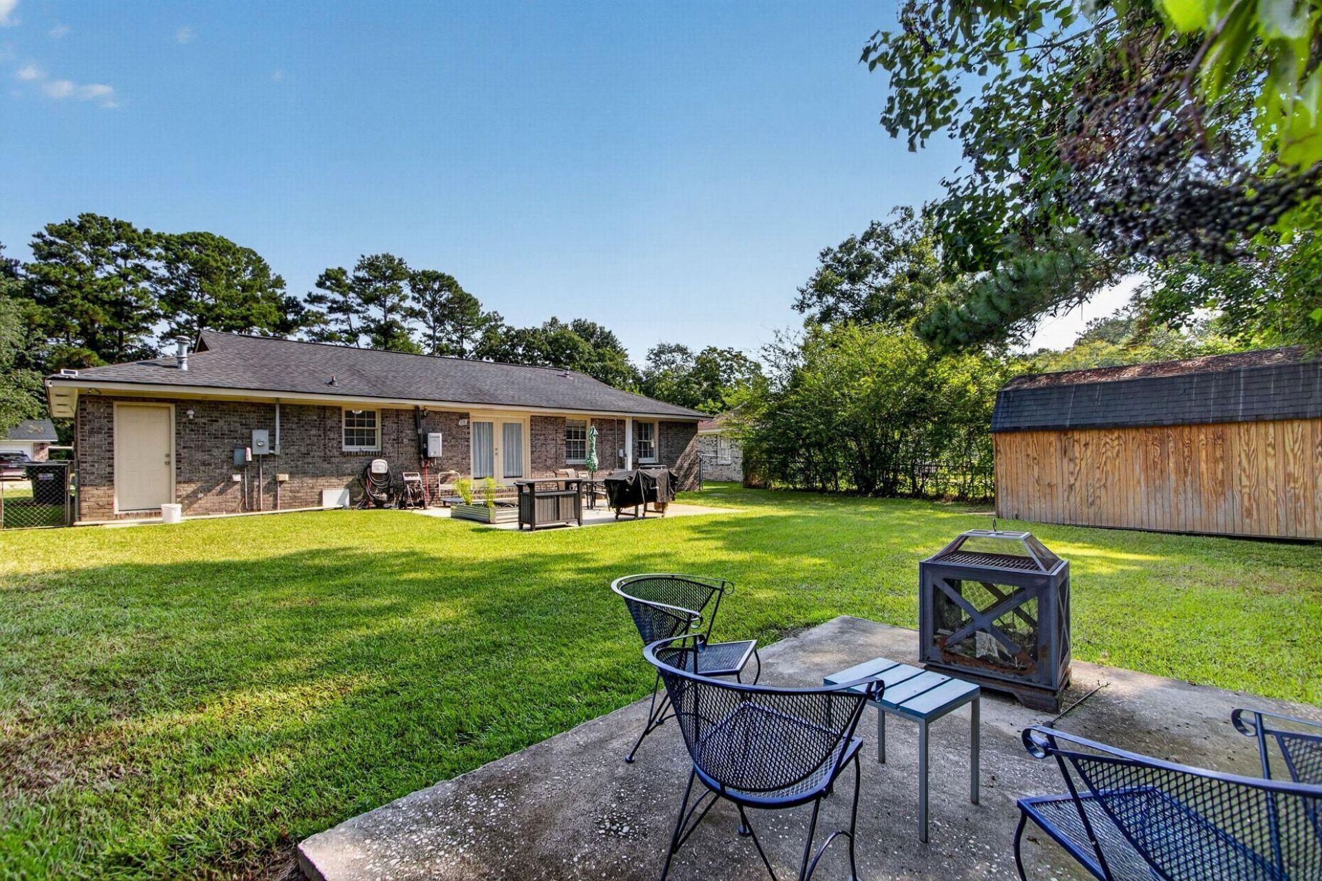 105 Beatrice Lane Photo 36