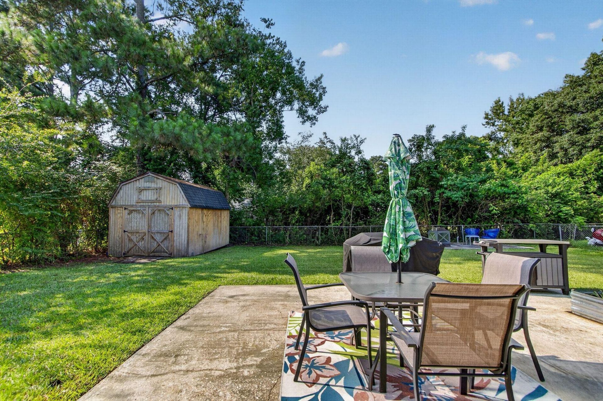 105 Beatrice Lane Photo 38