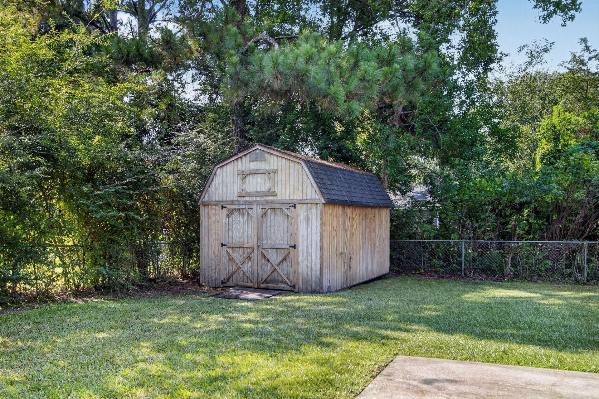 105 Beatrice Lane Photo 39