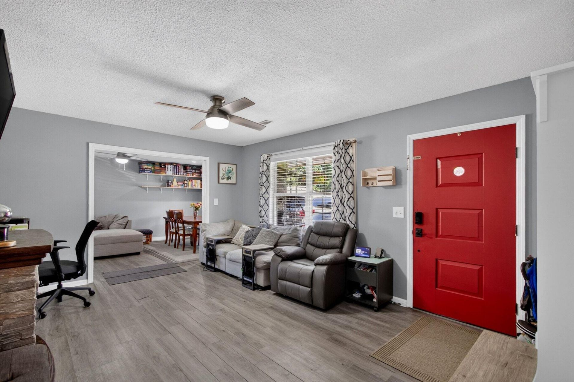 105 Beatrice Lane Photo 5