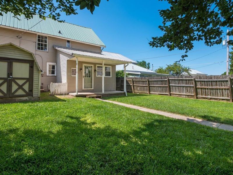 30 W Columbus Street, Thornville, OH 43076 Photo 3