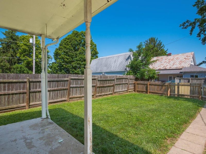 30 W Columbus Street, Thornville, OH 43076 Photo 6