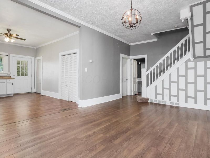 30 W Columbus Street, Thornville, OH 43076 Photo 8