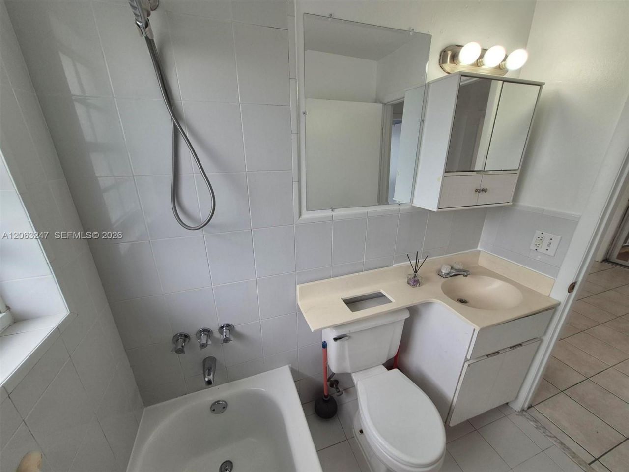 1366 SW 4th St, Unit 3, Miami, FL 33135 Photo