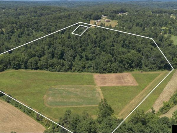 1 N Ridgeport Lane, Bloomfield, IN 47424