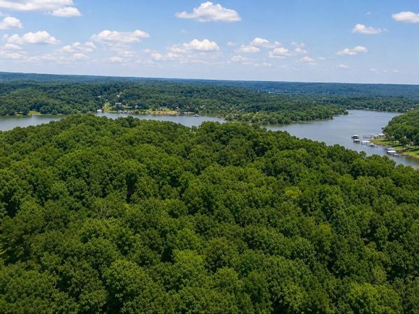 1124 Lick Creek Boat Dock Loop , Parsons, TN 38363