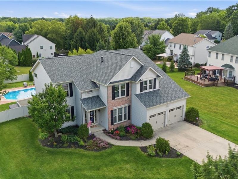 2028 Brighton Lane , Stow, OH 44224 Photo 2