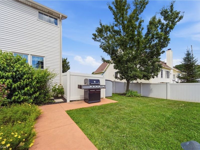 2028 Brighton Lane , Stow, OH 44224 Photo 45